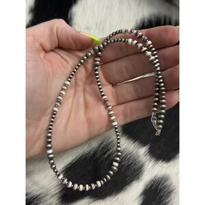 Native American Sterling Silver Navajo Pearl 4mm Purple Wampum Shell Necklace 18